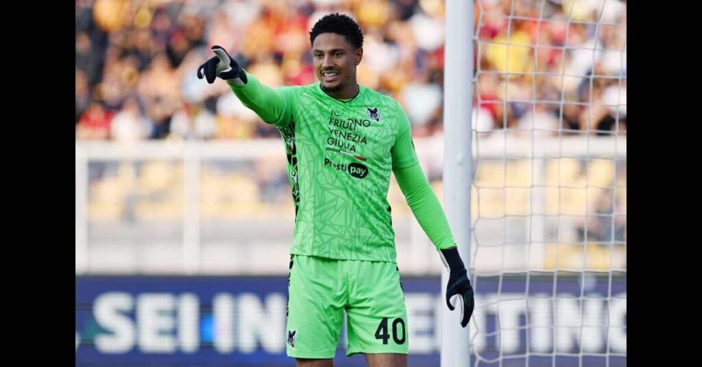 Super Eagles Keeper Okoye Signs New Udinese Deal, Ends Inter,Torino Links