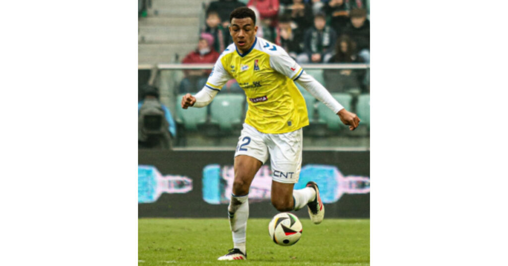 Chelsea Closing In on Nigerian Centre-Back Amid Arsenal Interest