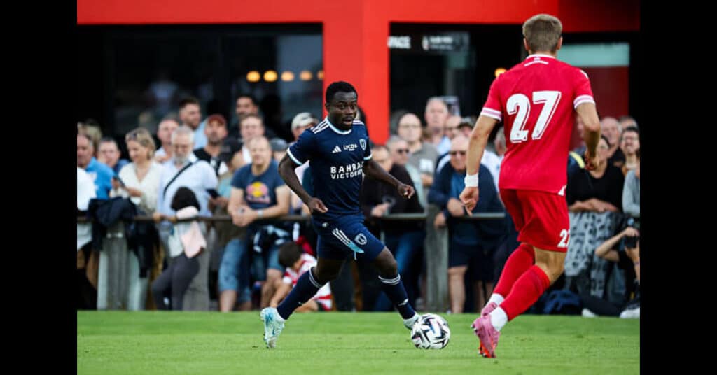 Paris FC Edge Nantes 3–2 as Moses Simon Limps Off in Pre-Season Clash
