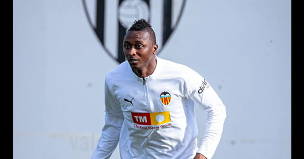 Sadiq Opts for Pay Cut to Force Valencia Return in Time for World Cup Push