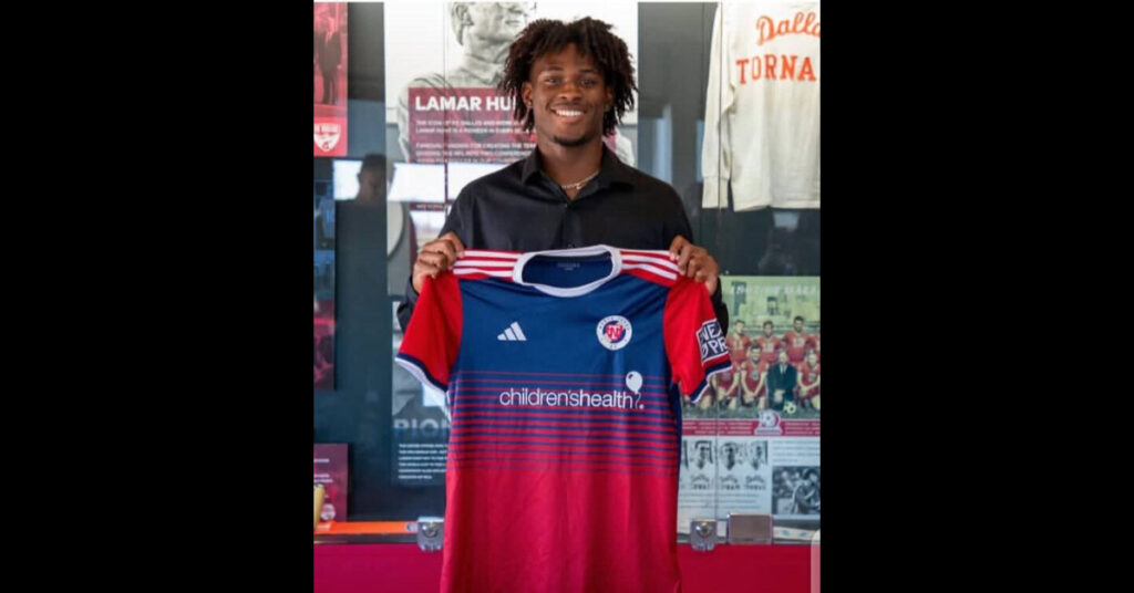 Nigerian-American Defender Zach Molomo Signs Pro Deal, Eyes Eagles Future