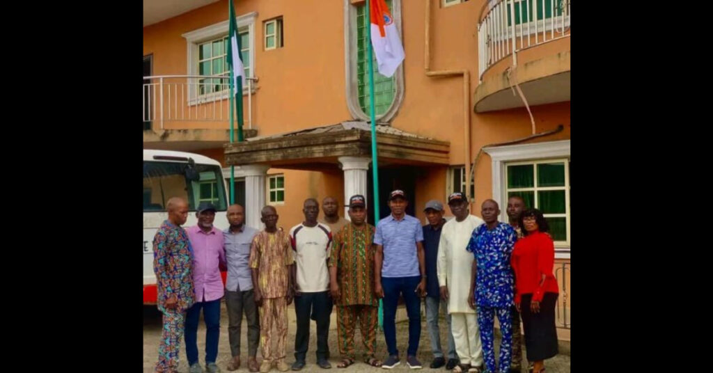 Akwa United Chairman, Supporters Club Renew Ties Ahead Promotion Push