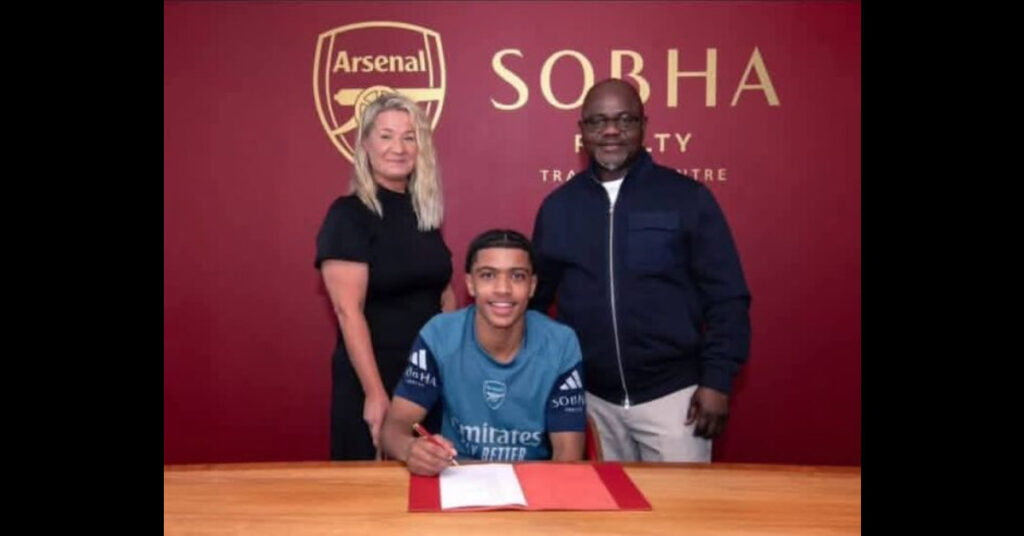 Arsenal Sign Irish-Nigerian Teen Victor Ozhianvuna from Shamrock Rovers