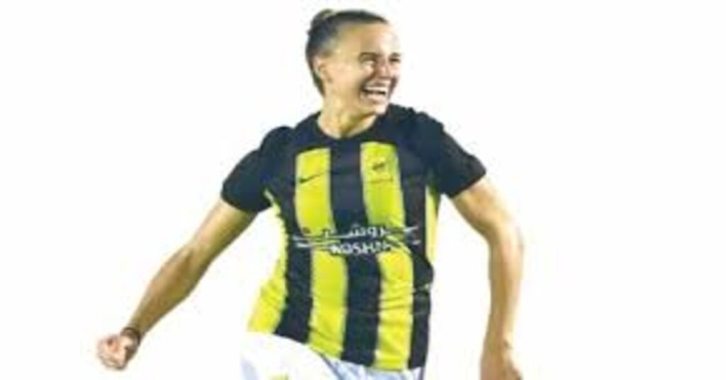 Ashleigh Plumptre Reveals Father Pushed Her to Embrace Al‑Ittihad Move