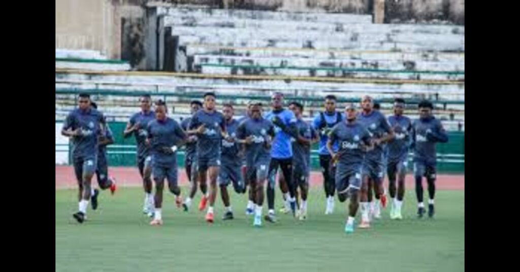 Enyimba Slash Playersโ Salaries by 50% After Poor Run 4 Enyimba Slash Playersโ Salaries by 50% After Poor Run