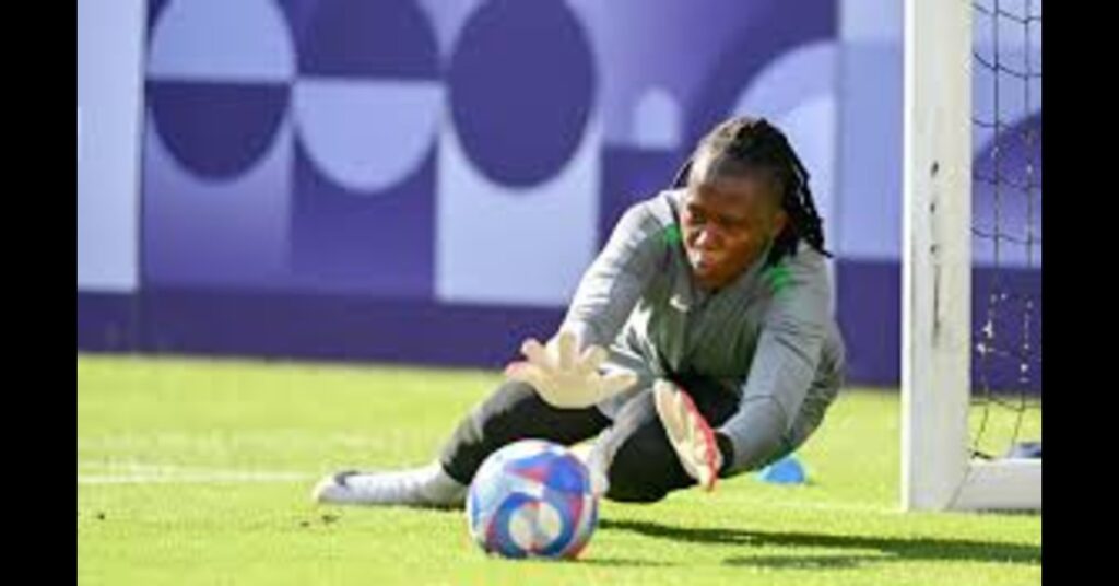 Nnadozie Earns Second Straight WSL Save of the Month Nomination 2 Nnadozie Earns Second Straight WSL Save of the Month Nomination
