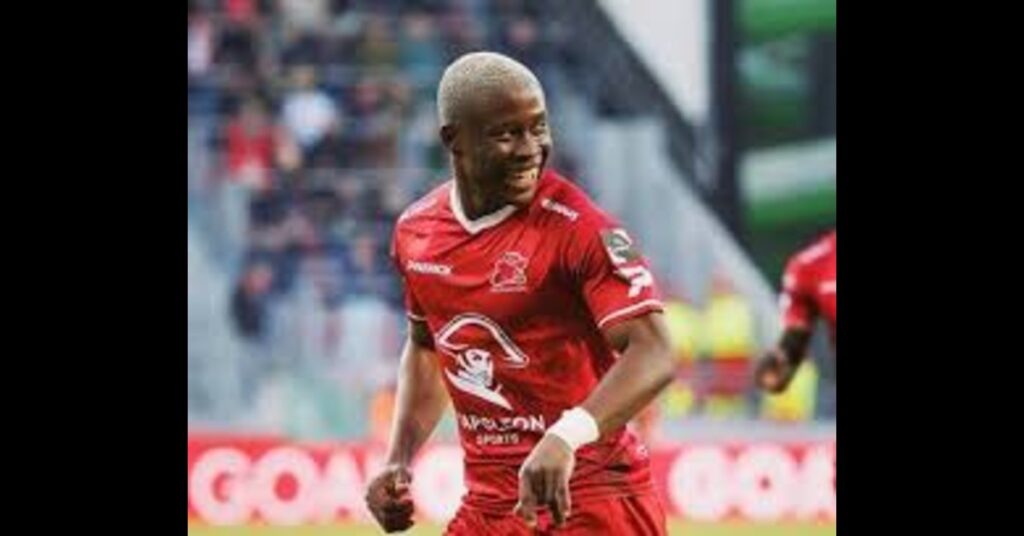 West Ham Eye Nigerian Midfield Dynamo Nnadi in January Push 3 West Ham Eye Nigerian Midfield Dynamo Nnadi in January Push