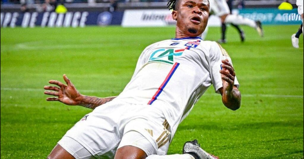 Gift Orban Sent Off Early as Parma Snatch Late 2–1 Serie A Win Over Verona 4 Gift Orban Sent Off Early as Parma Snatch Late 2–1 Serie A Win Over Verona