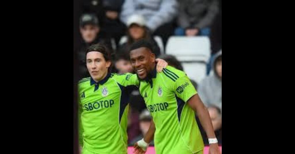 Iwobi Scores and Assists as Fulham End Losing Run With 3–1 Win at Sunderland 8 Iwobi Scores and Assists as Fulham End Losing Run With 3–1 Win at Sunderland