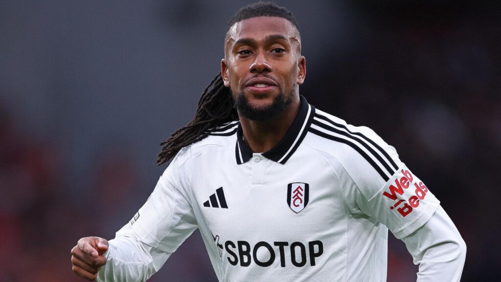 Iwobi Misses Bournemouth as Hamstring Keeps Him Out