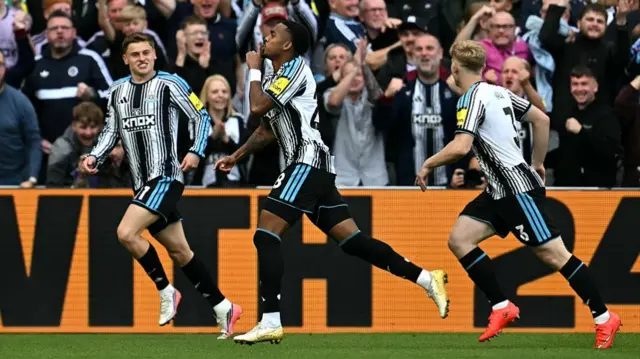 Ajayi Features As Hull Suffer First Defeat Of The Season At Newcastle 2 Ajayi Features As Hull Suffer First Defeat Of The Season At Newcastle