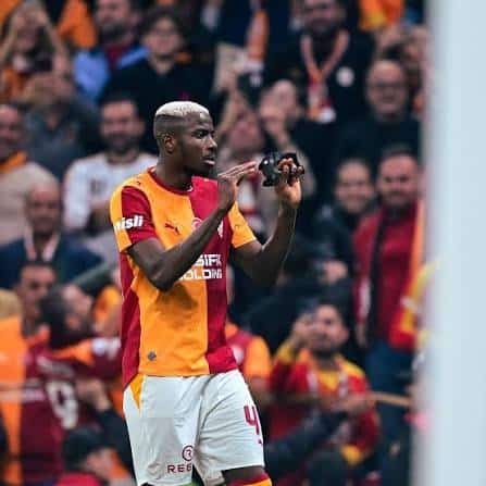 Osimhen Double Sinks Fenerbahce as Galatasaray Go Top